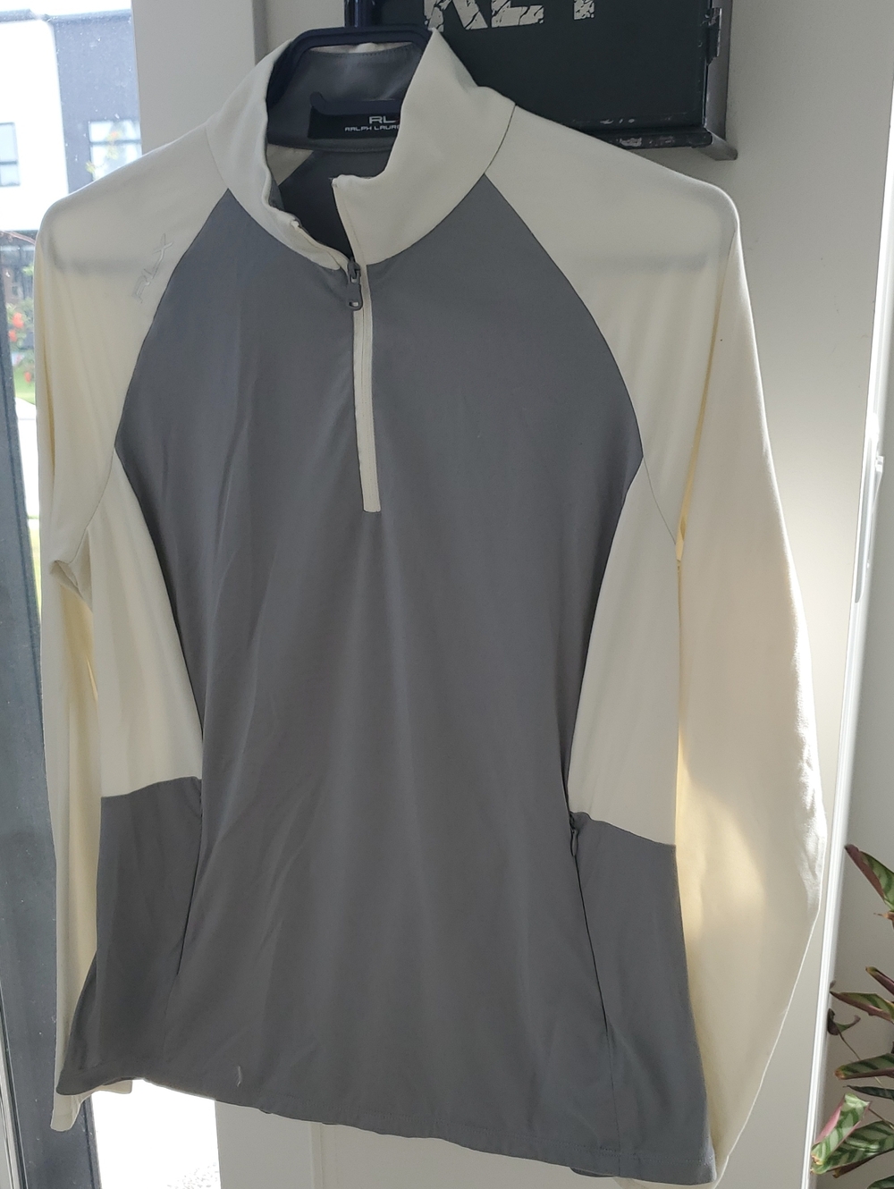 Ralph Lauren X- Tailored Fit Ladies Golf 3/4 Zip Butter Soft Cream/Grey Sz. M